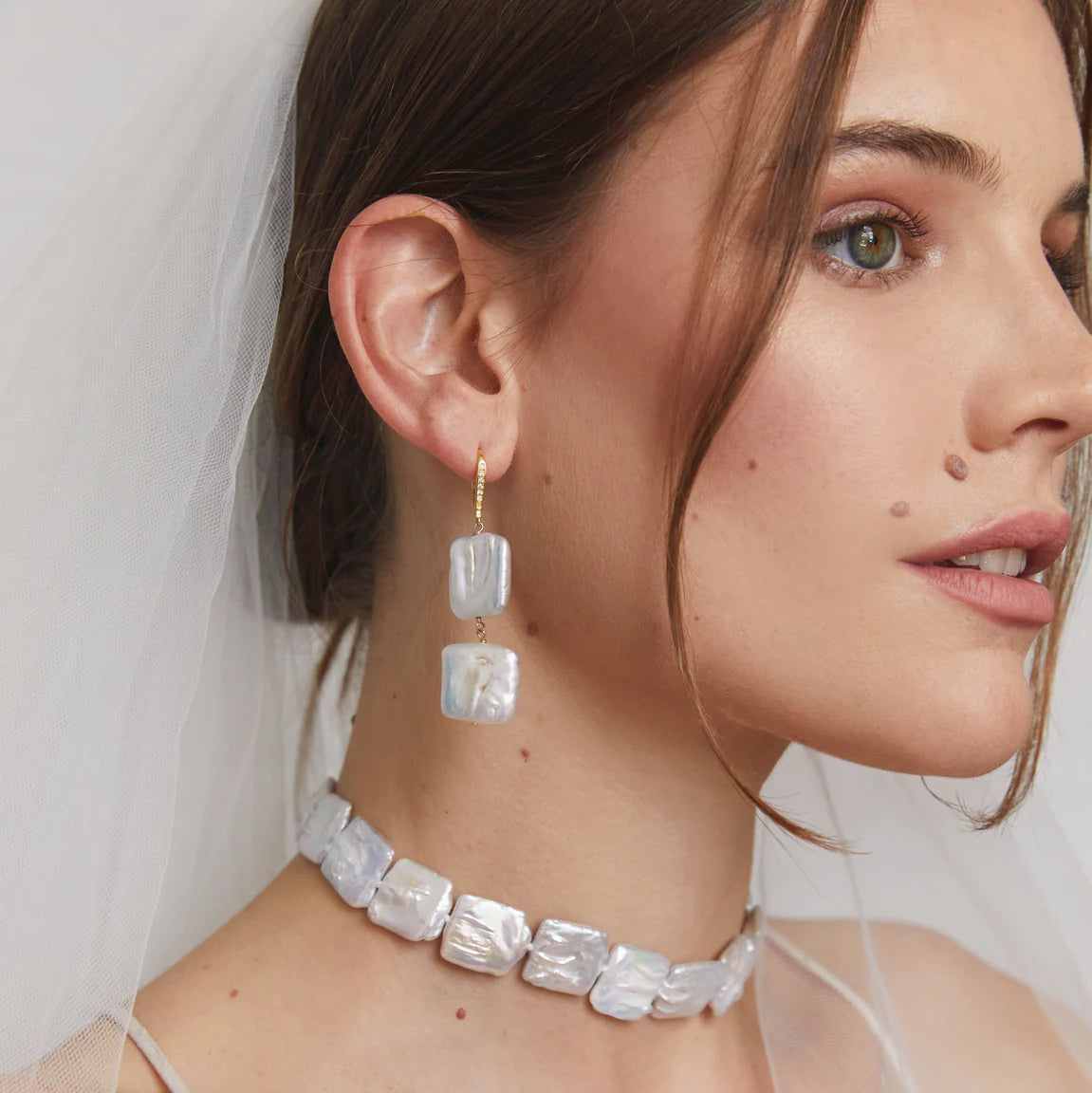 aurora pearl choker necklace