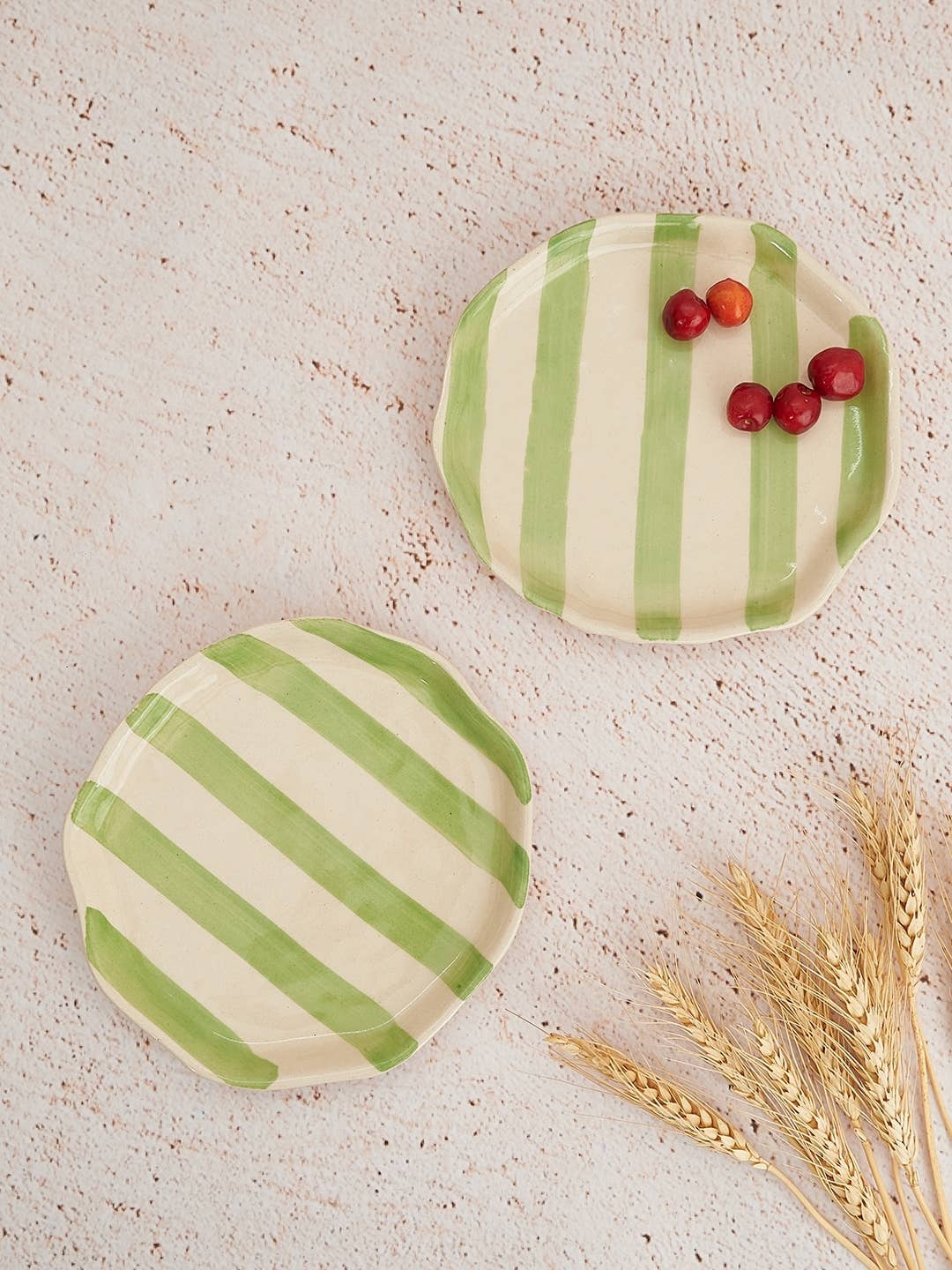 Ceramic Green stripe plate 6.3 X 6.3 Inches