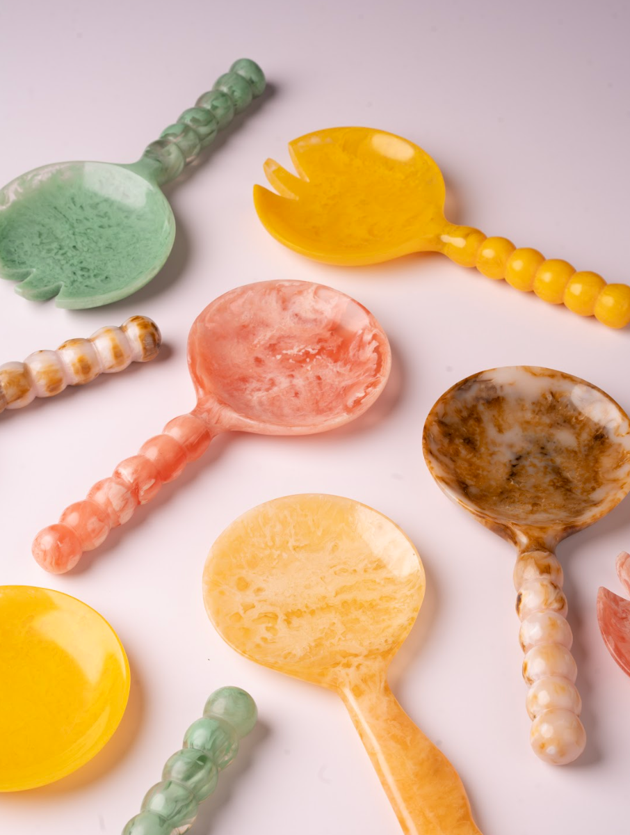 Resin Salad Server Peach (Set of 2), 12.40 x 3.93 Inches