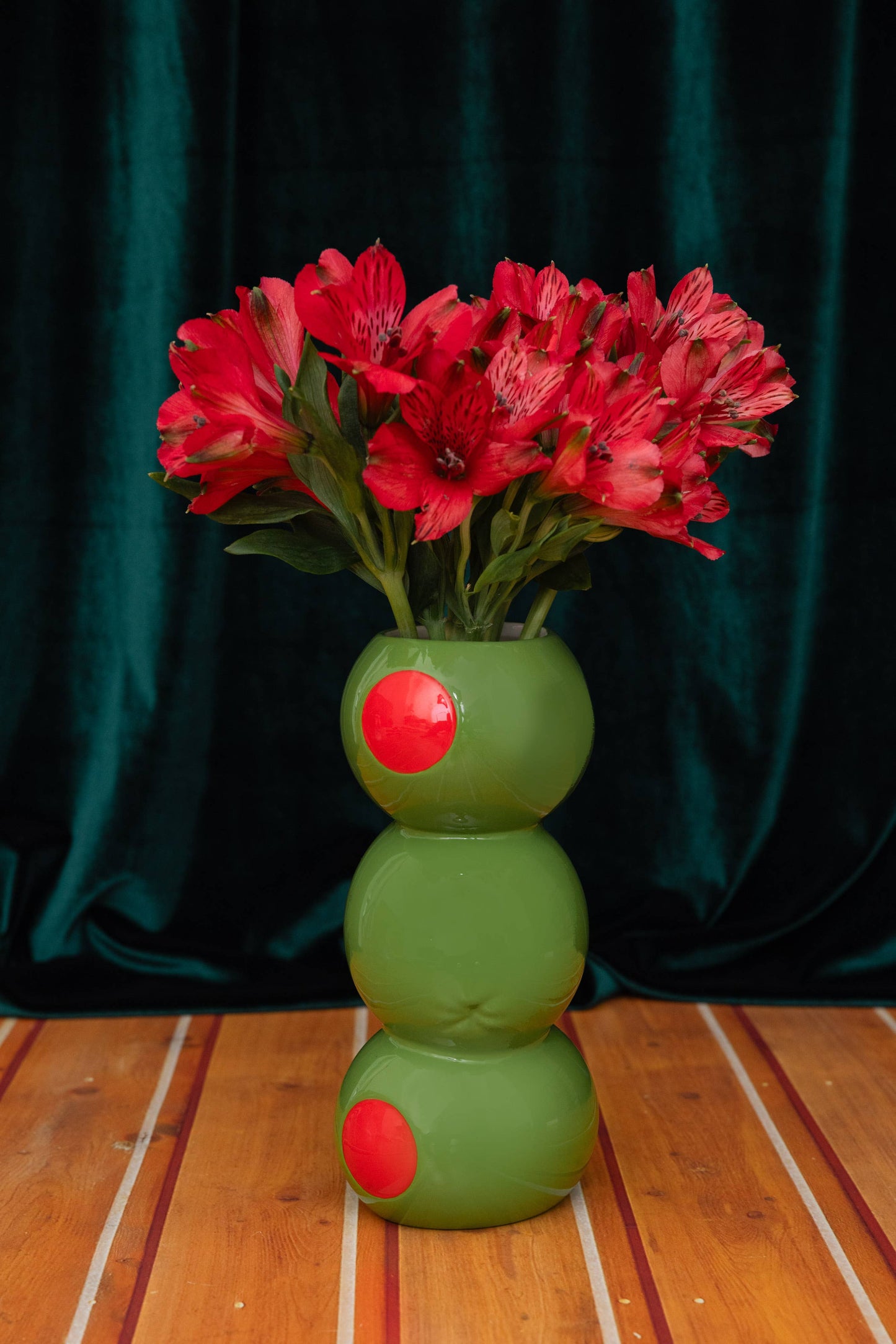 Olives vase